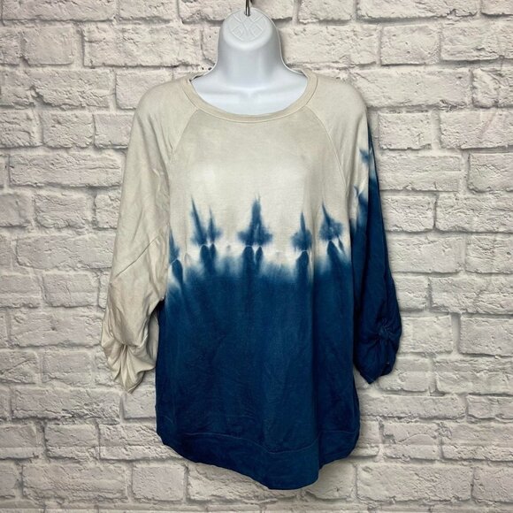 Simply Vera Wang Blue and Gray Tie Dye Sweatshirt size Small - Picture 1 of 14